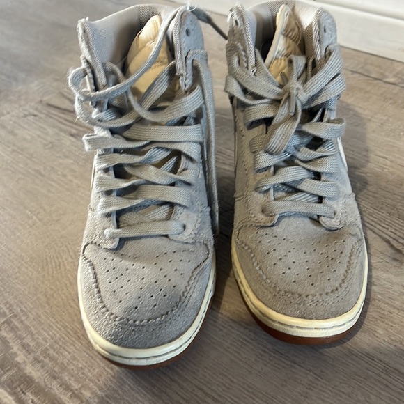Nike Sky High Dunk Shoes size 5.5 - Picture 4 of 5